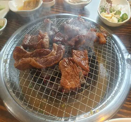 형제숯불돼지갈비