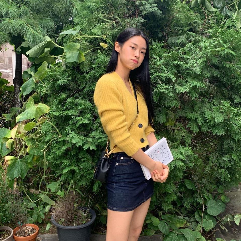  설현 과거 모습 및 성형 몸매