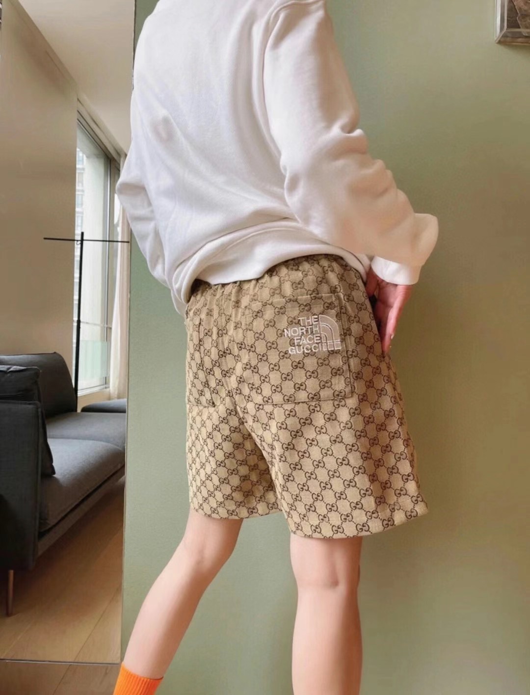  [GUCCI x THE NORTH FACE] 구찌 X 노스페이스 캔버스 GG 반바지 쇼츠 644586 XJDB9 2102