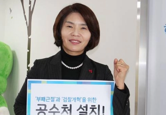 민주당 한정애 강서병 지역구 사무실 특혜 논란 반박