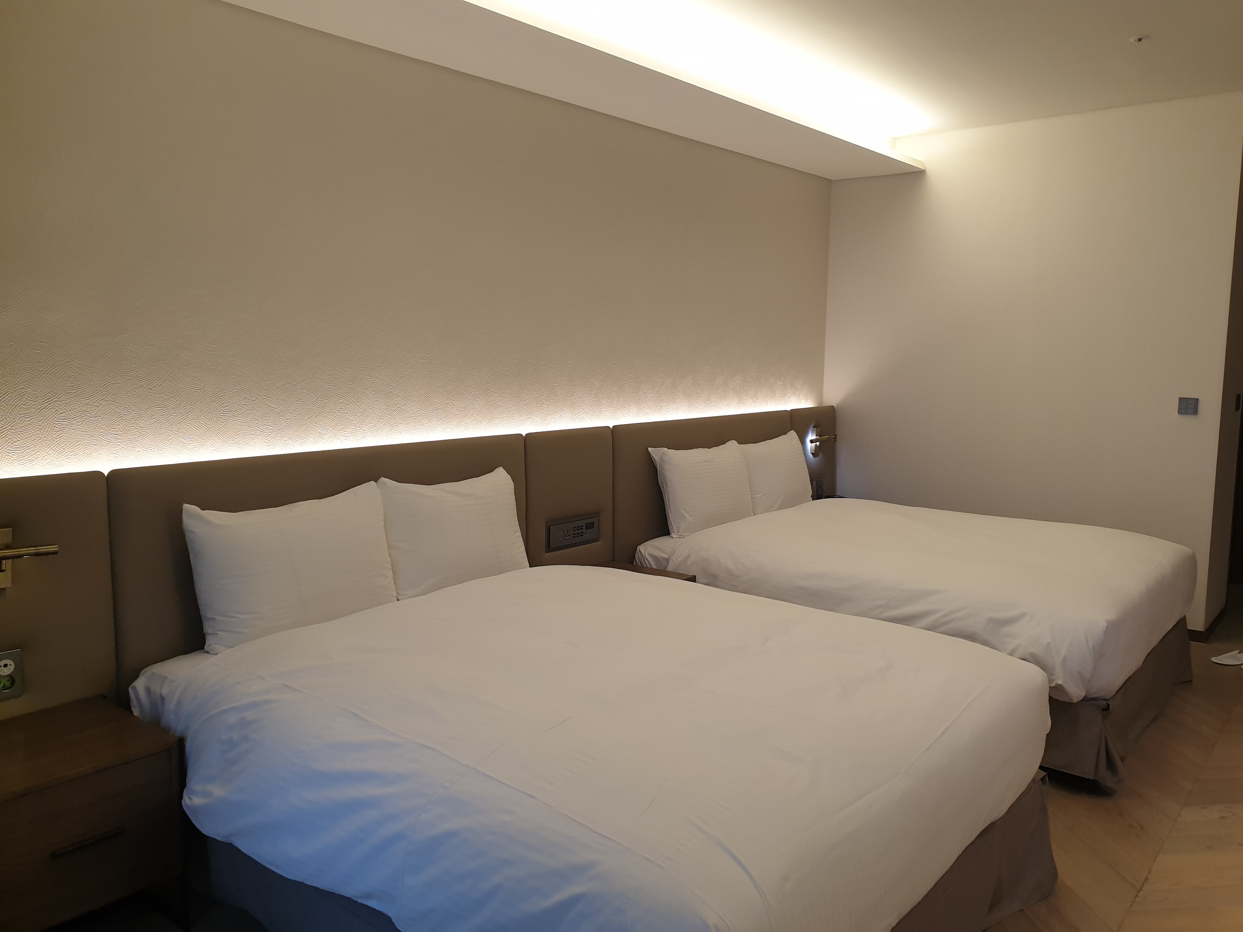 휴식과 힐링의 세련된 휴양지 : 진도 쏠비치 호텔 리조트 가격 예약 수영장 할인 방법