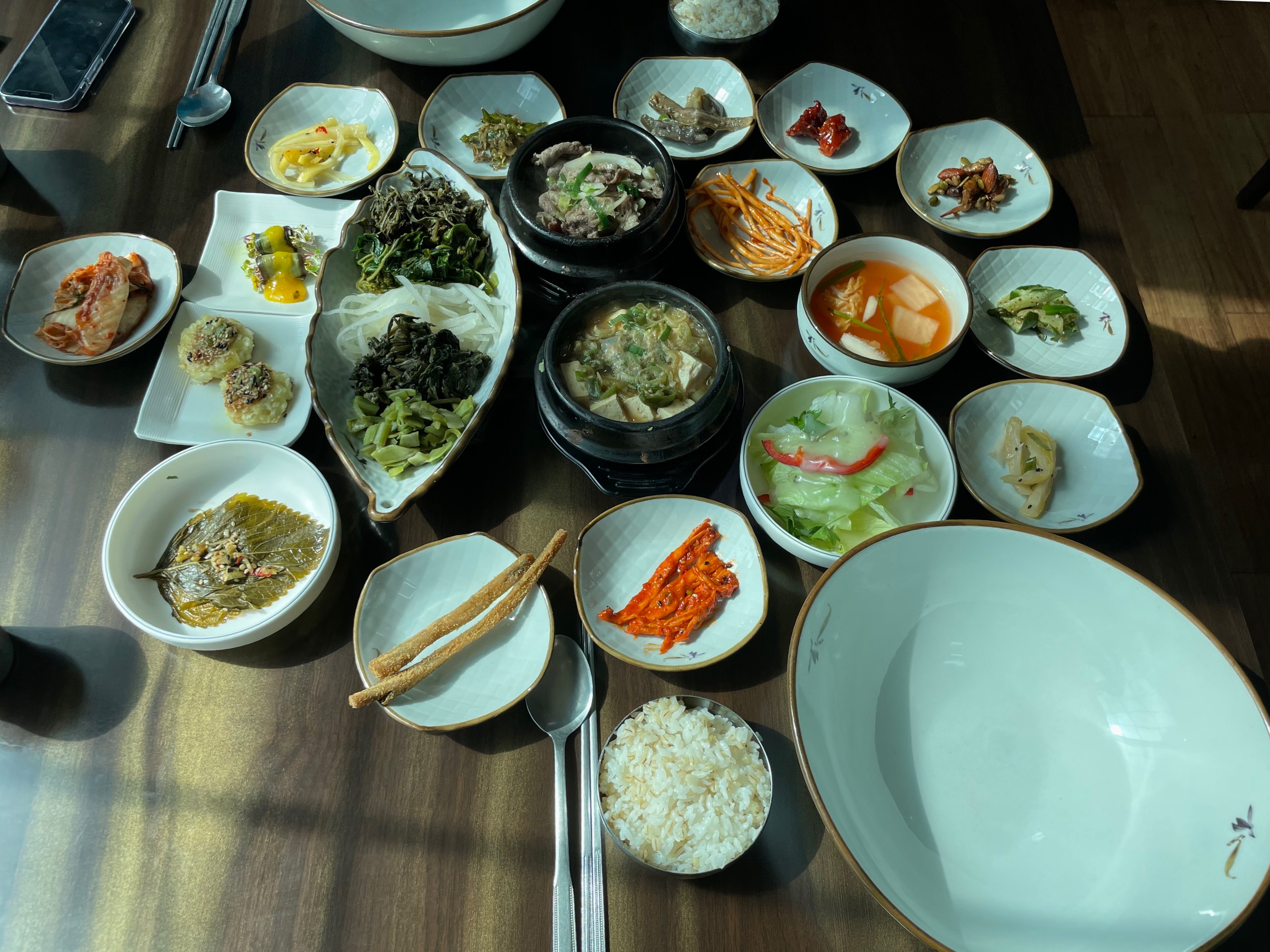손칼국수보리밥한정식 이미지