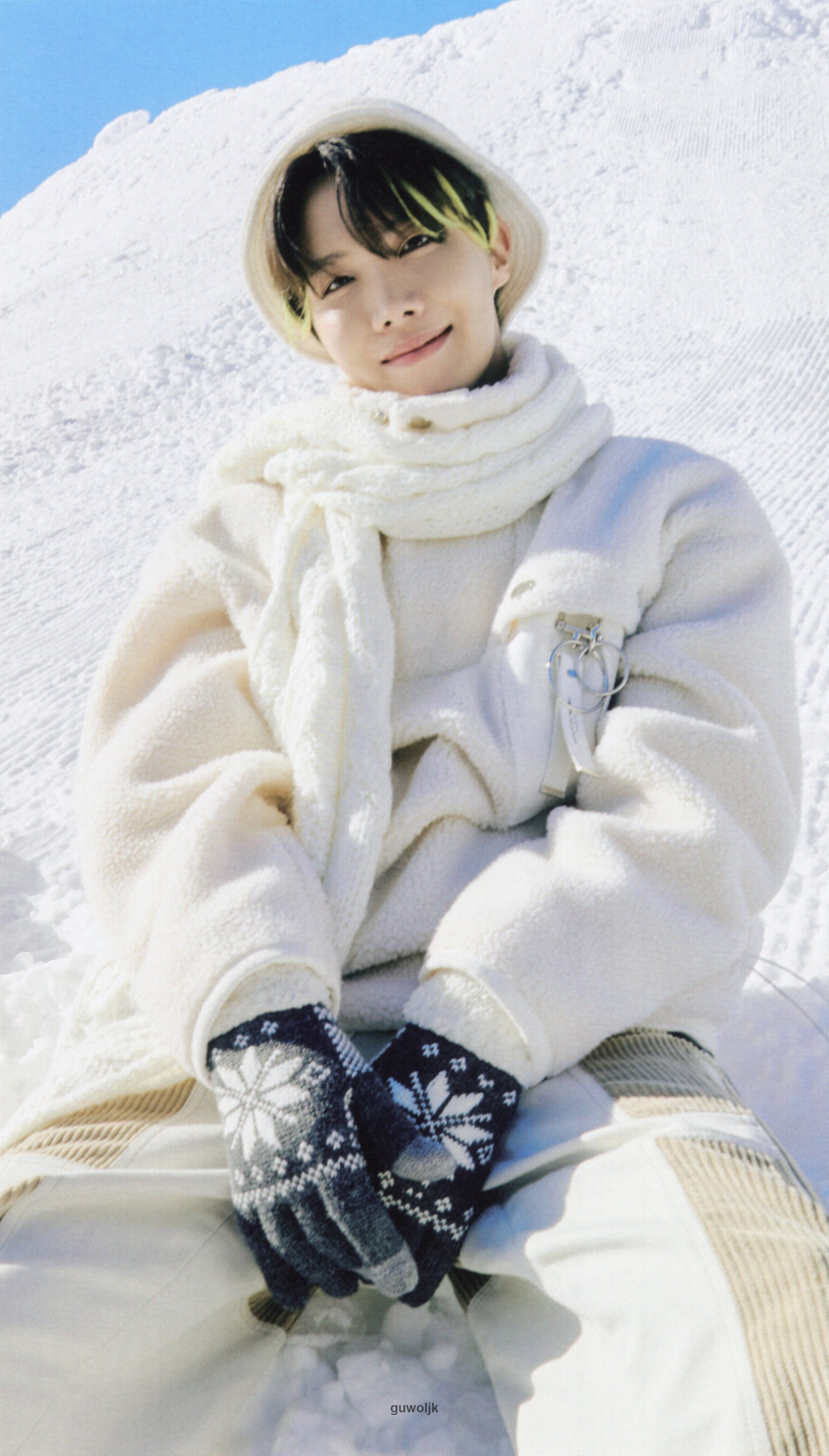 BTS WINTER PACKAGE 2020 / J-HOPE 〉