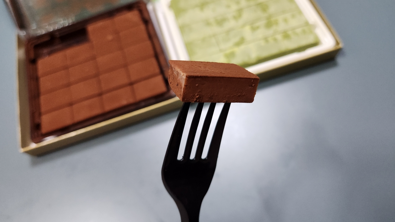 진하고 부드러운 일본 초콜렛 추천 로이스 생 초콜렛 오레 초콜릿 - undefined - undefined - 샴페인 맛이랑 말차맛!! 진하고 부드러운 일본 초콜렛 추천 로이스 생 초콜렛 오레 초콜릿 - undefined - undefined - 샴페인 맛이랑 말차맛!!
