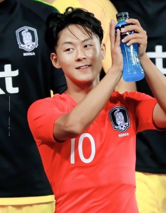  - '한국축구의 아픈손가락' 결국 K리그로 돌아온 후전드 [이승우]