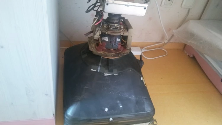 삼성_CRT_모니터_분해_시_내부_모습
