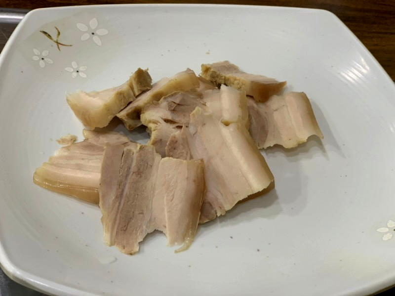 편육