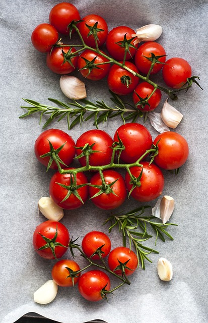 마늘과 토마토 사진