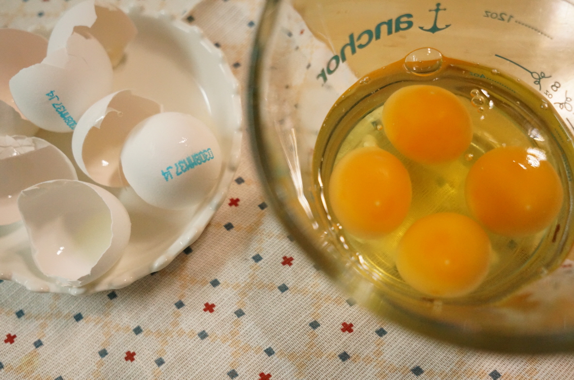 하얀-계란-갈색-계란