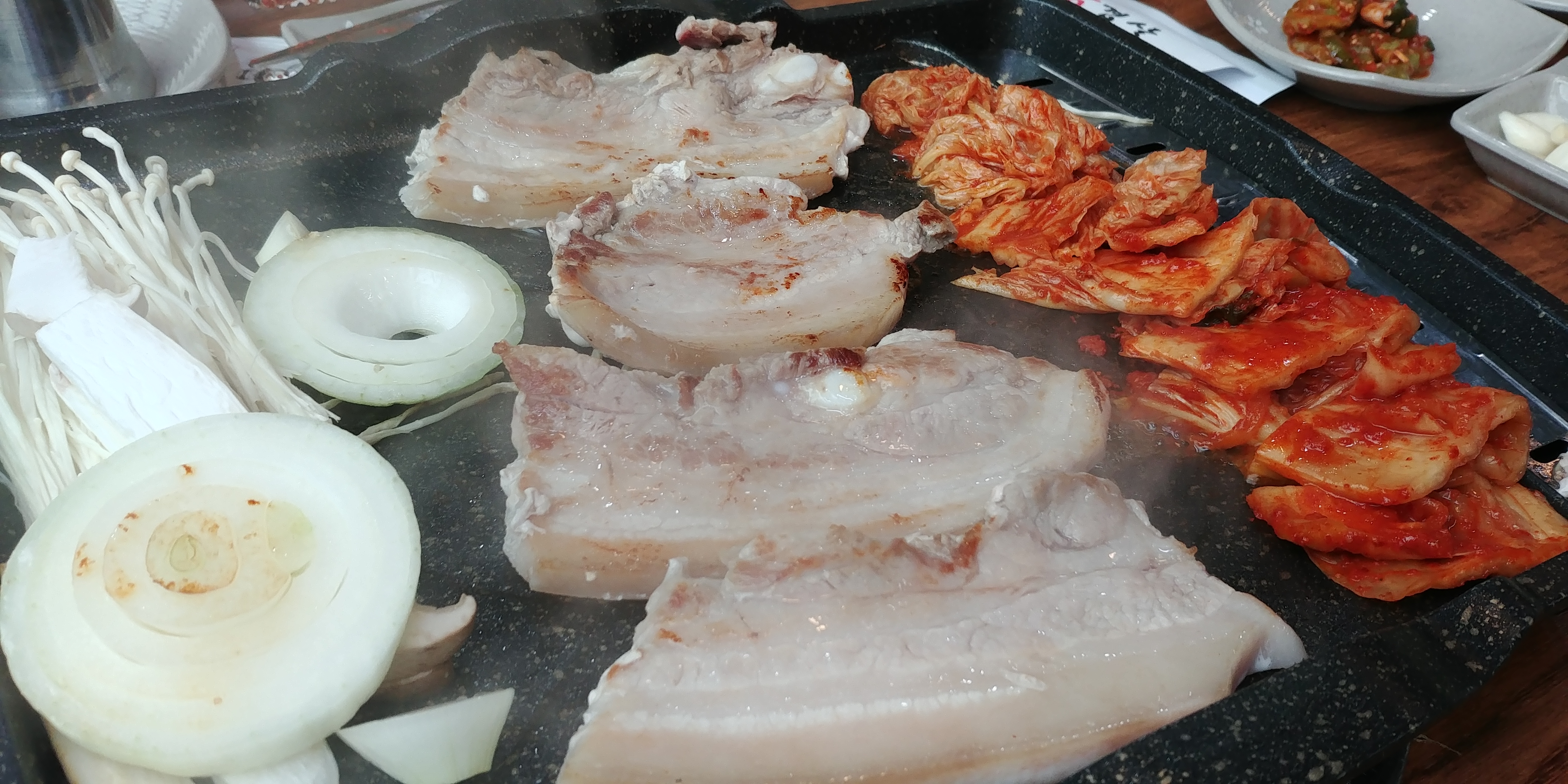  평택 이충동 맛집, 강력 추천 심가네김치삼겹살(장아찌 맛집)