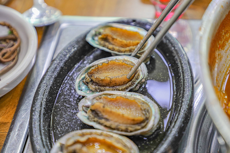 살아있는 맛집 푸짐한 큰물해물탕 13