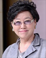 반효정