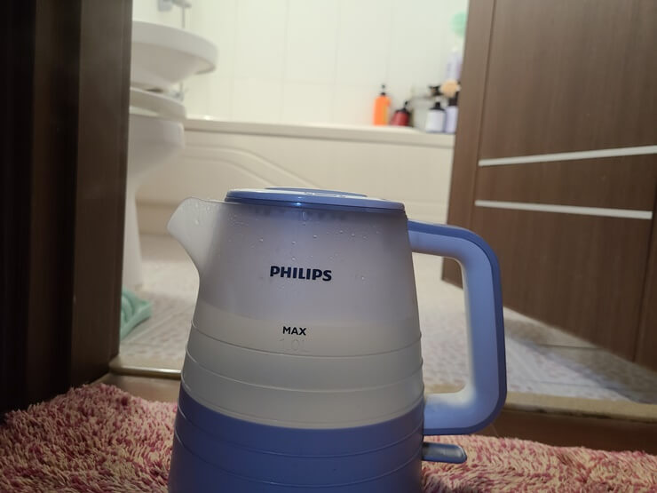  화장실벌레 나방파리 퇴치법을 적용해봅니다..