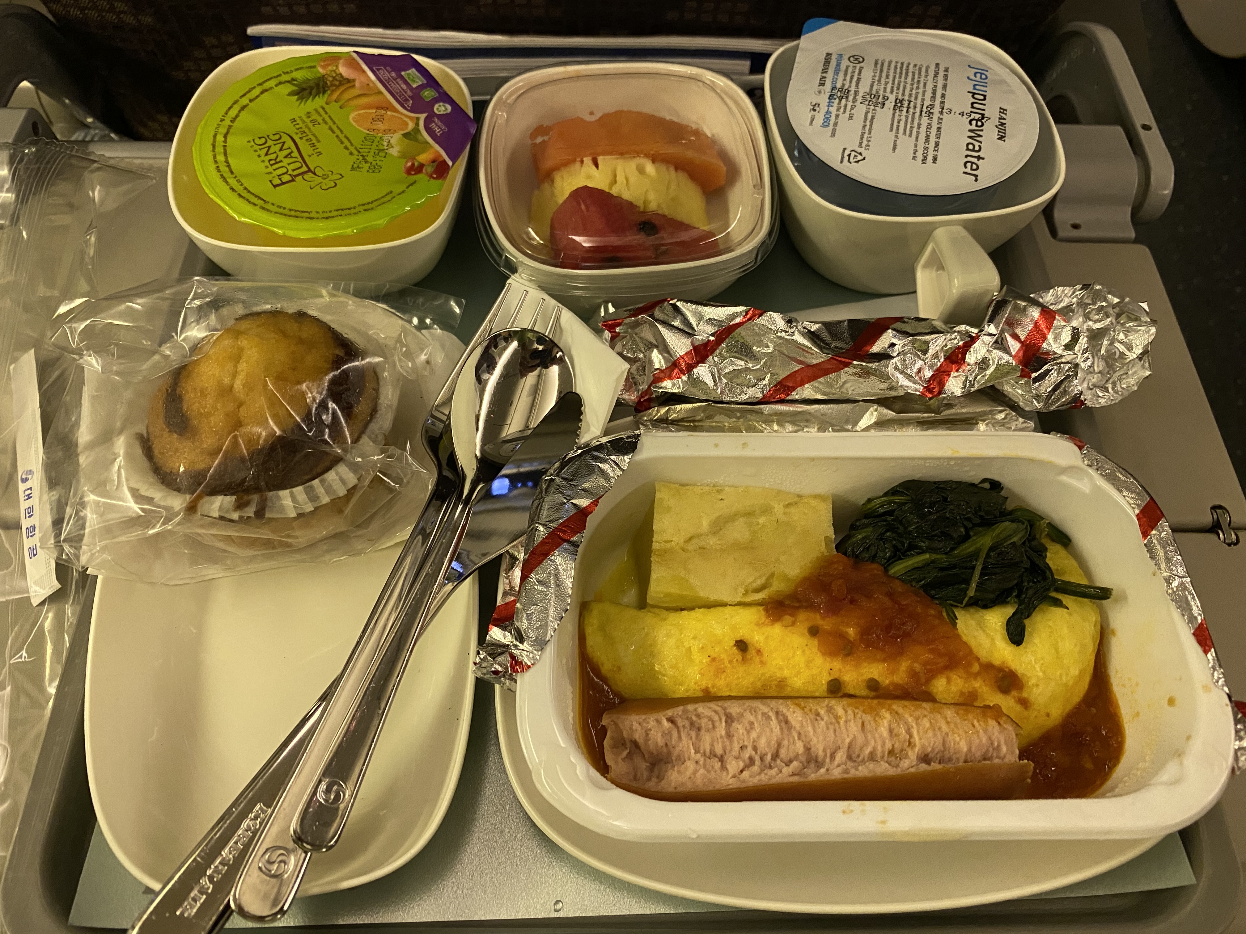  면세점 쇼핑하고 싶어지는 태국 방콕 수완나폼 공항