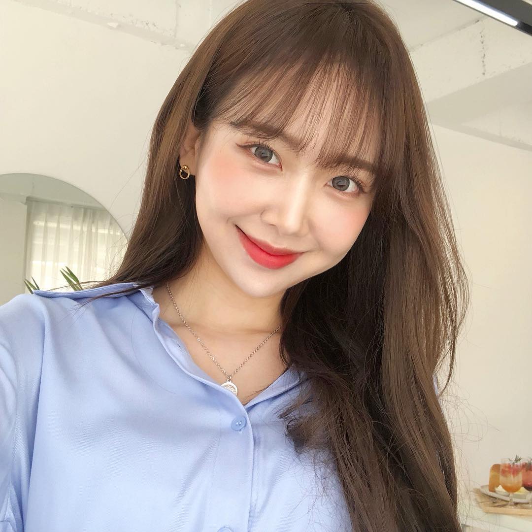  모델 신지인의 인스타 사진