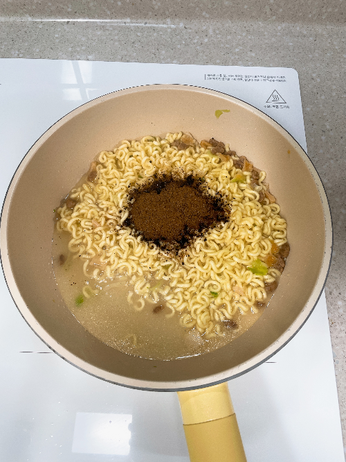 짜파게티끓이기