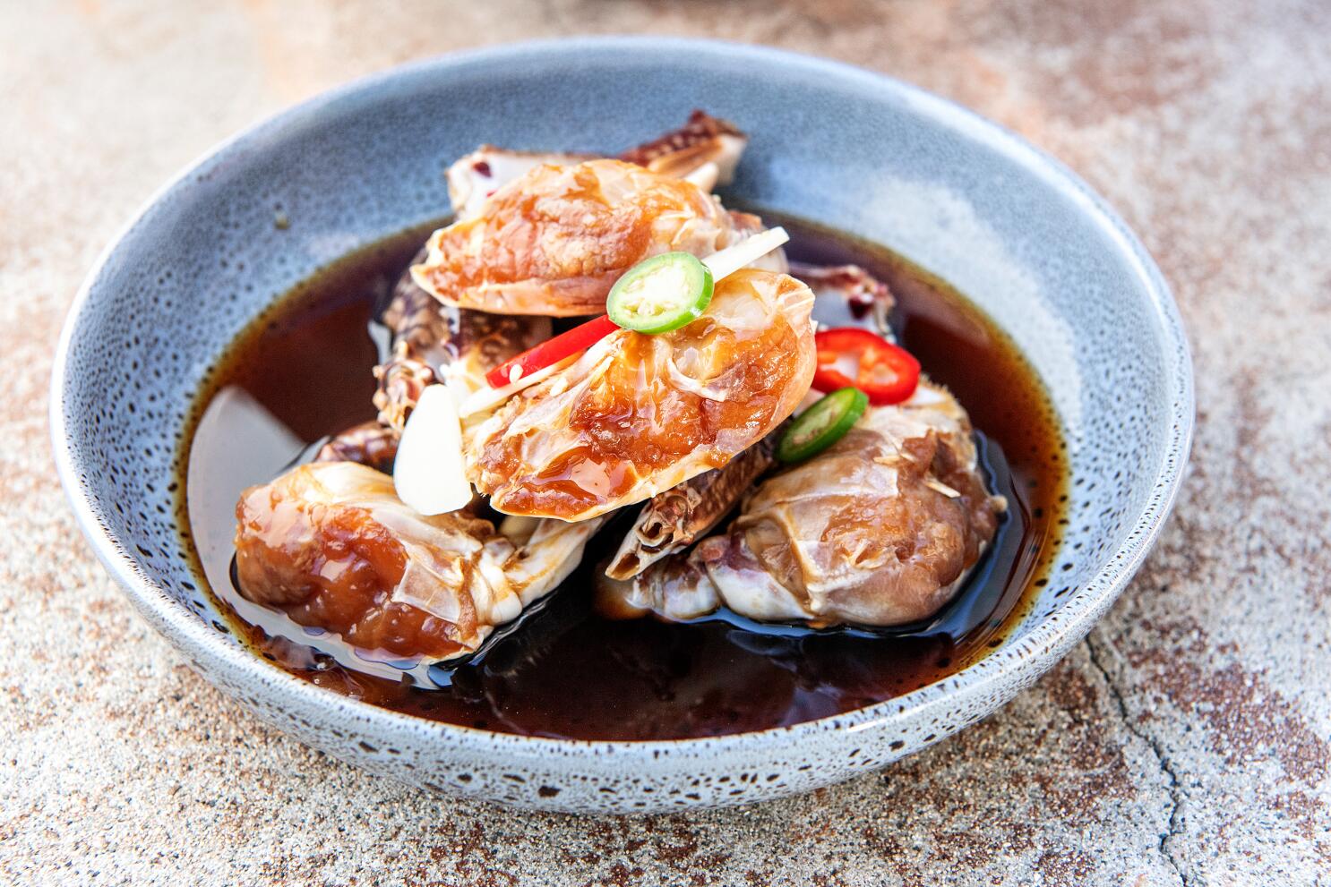 이탈리아산 푸른 꽃게 어서 오고~ 한국으로 오는 이탈리아 골칫거리 '푸른 꽃게' 이탈리아산 푸른 꽃게 어서 오고~ 한국으로 오는 이탈리아 골칫거리 '푸른 꽃게'