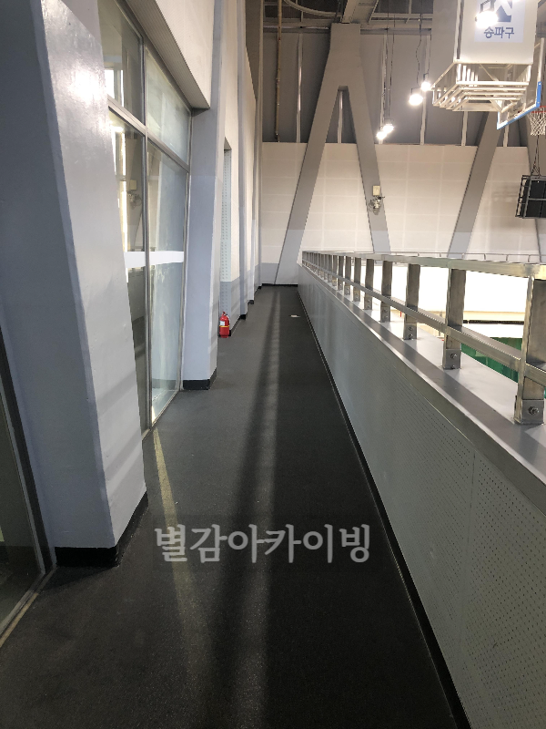 송파구시설관리공단 송파구체육문화회관을 소개합니다 - 송파구시설관리공단의 보물, 송파구체육문화회관에 다녀왔습니다 - 송파구체육문화회관의 주요 시설은 다음과 같습니다. 송파구시설관리공단 송파구체육문화회관을 소개합니다 - 송파구시설관리공단의 보물, 송파구체육문화회관에 다녀왔습니다 - 송파구체육문화회관의 주요 시설은 다음과 같습니다.