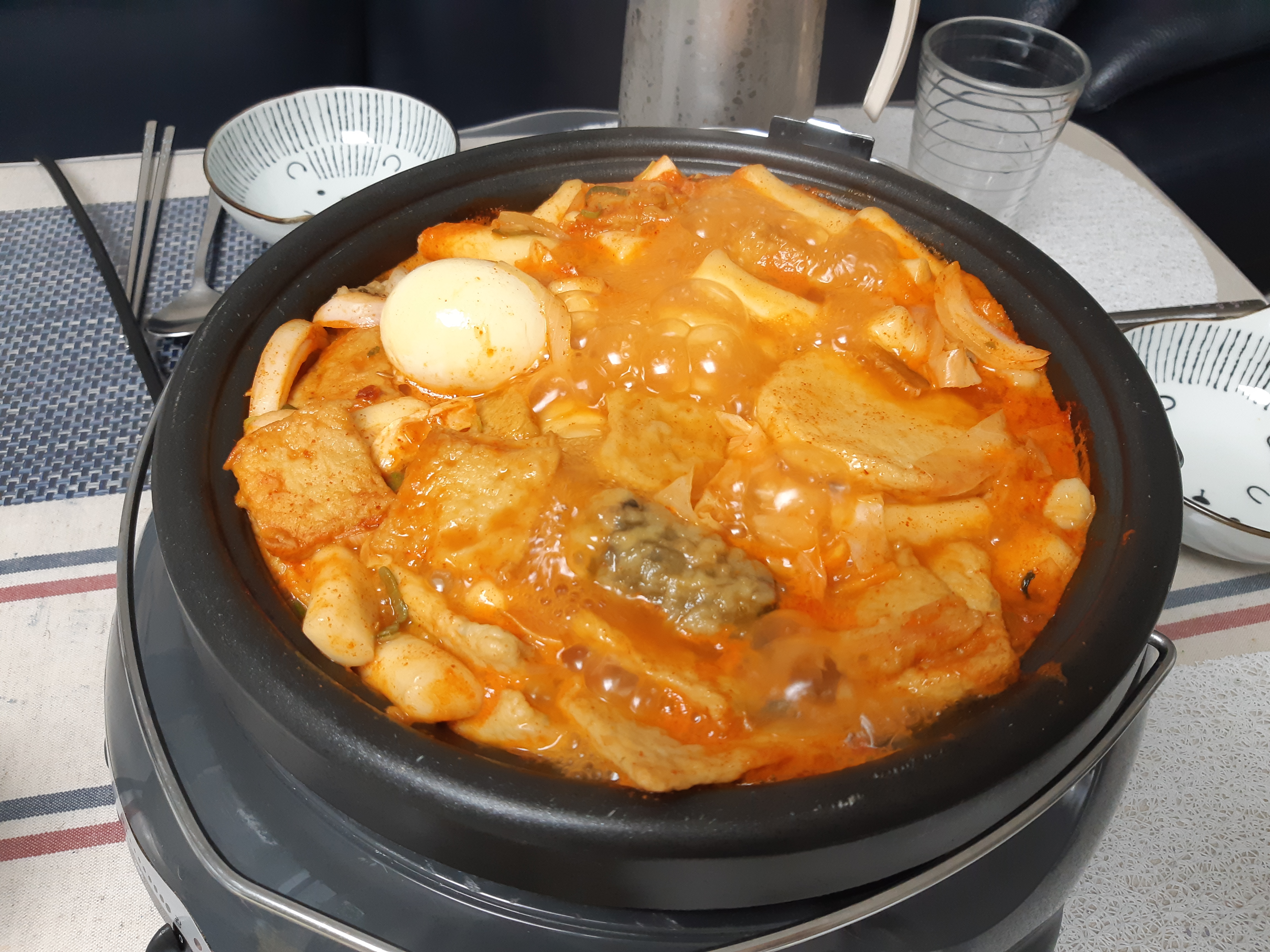  눈오는 썬데이, 아점메뉴 보글보글 '끝짱키친' '끝짱떡볶이':)