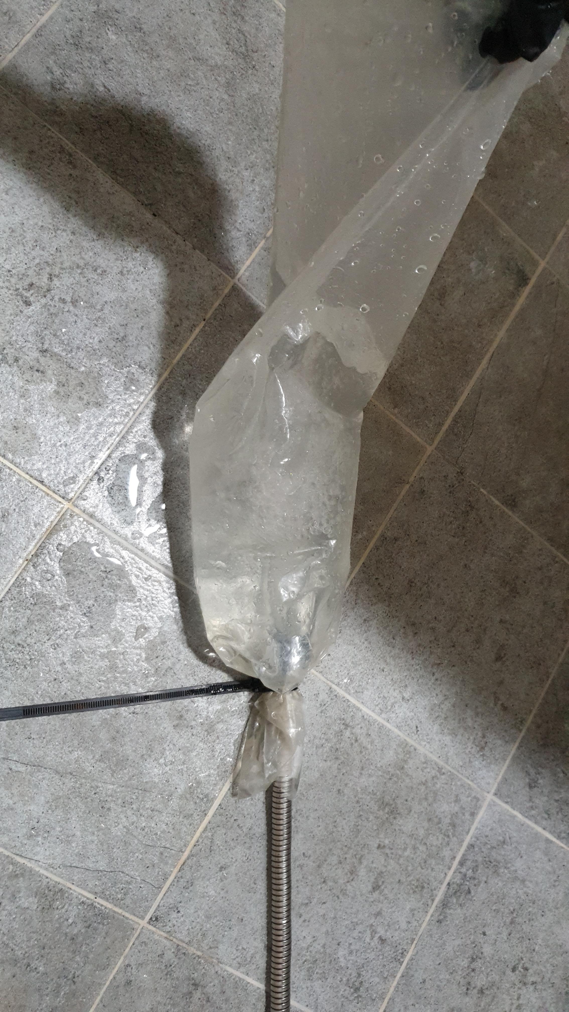  양변기막혔을때 막힌변기뚫기