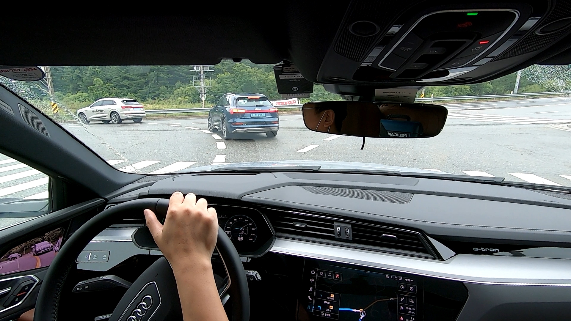 익숙하면서 신선한, 아우디 e-트론 : 네이버 블로그