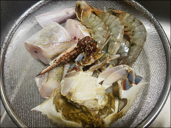 손질한 해물