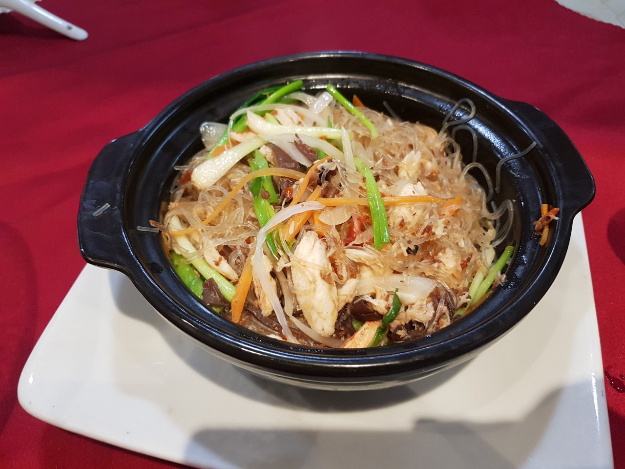호치민 맛집 중화요리 전문점 Din Ky(1군) - 게살 볶음면