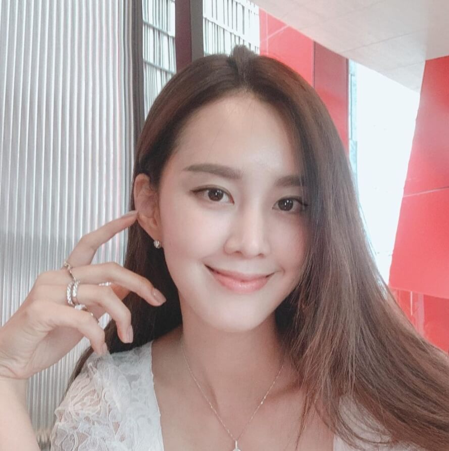  배우 지소연 프로필, 나이, 키, 고향, 학력, 결혼, 소속사