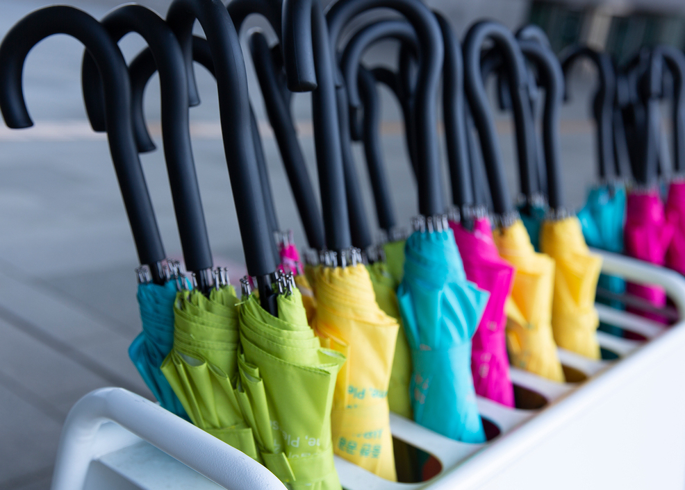 우산을 버리는 방법