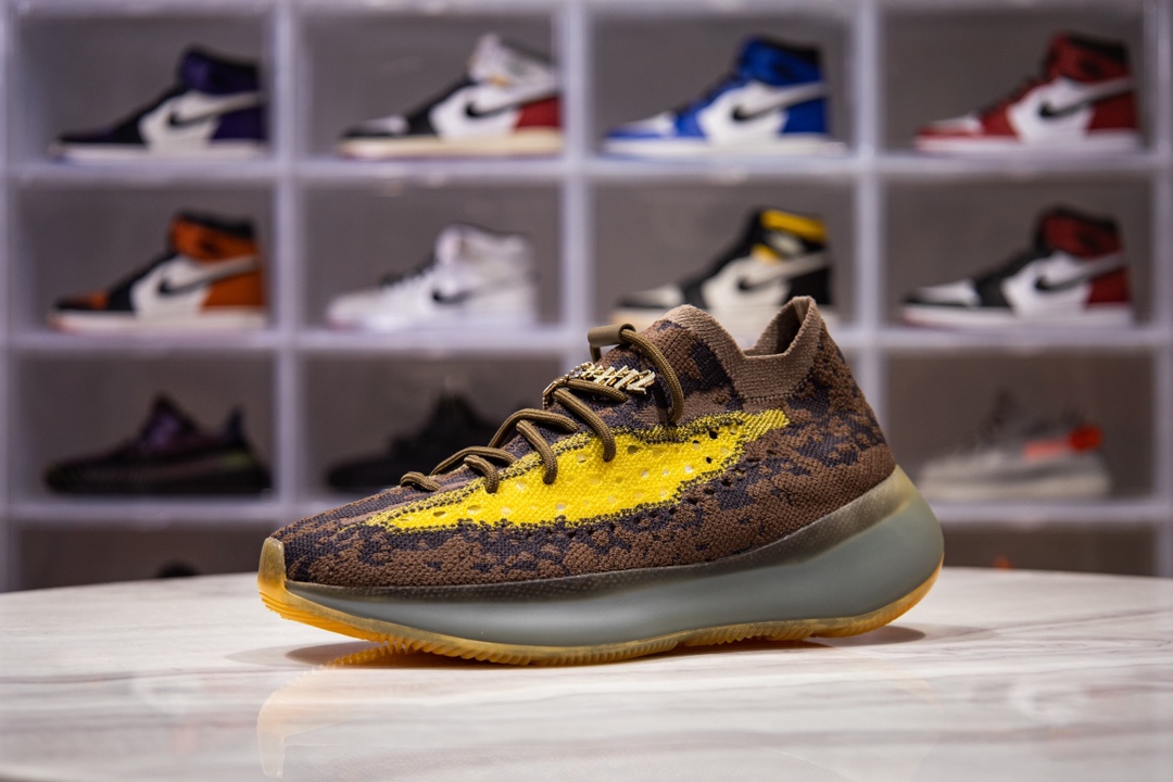  [ADIDAS x YEEZY] 아디다스 X 이지부스트 380 루미네이트 LMNTE FZ4982