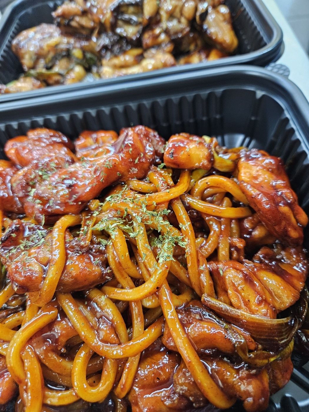 기영이숯불두마리치킨 이미지