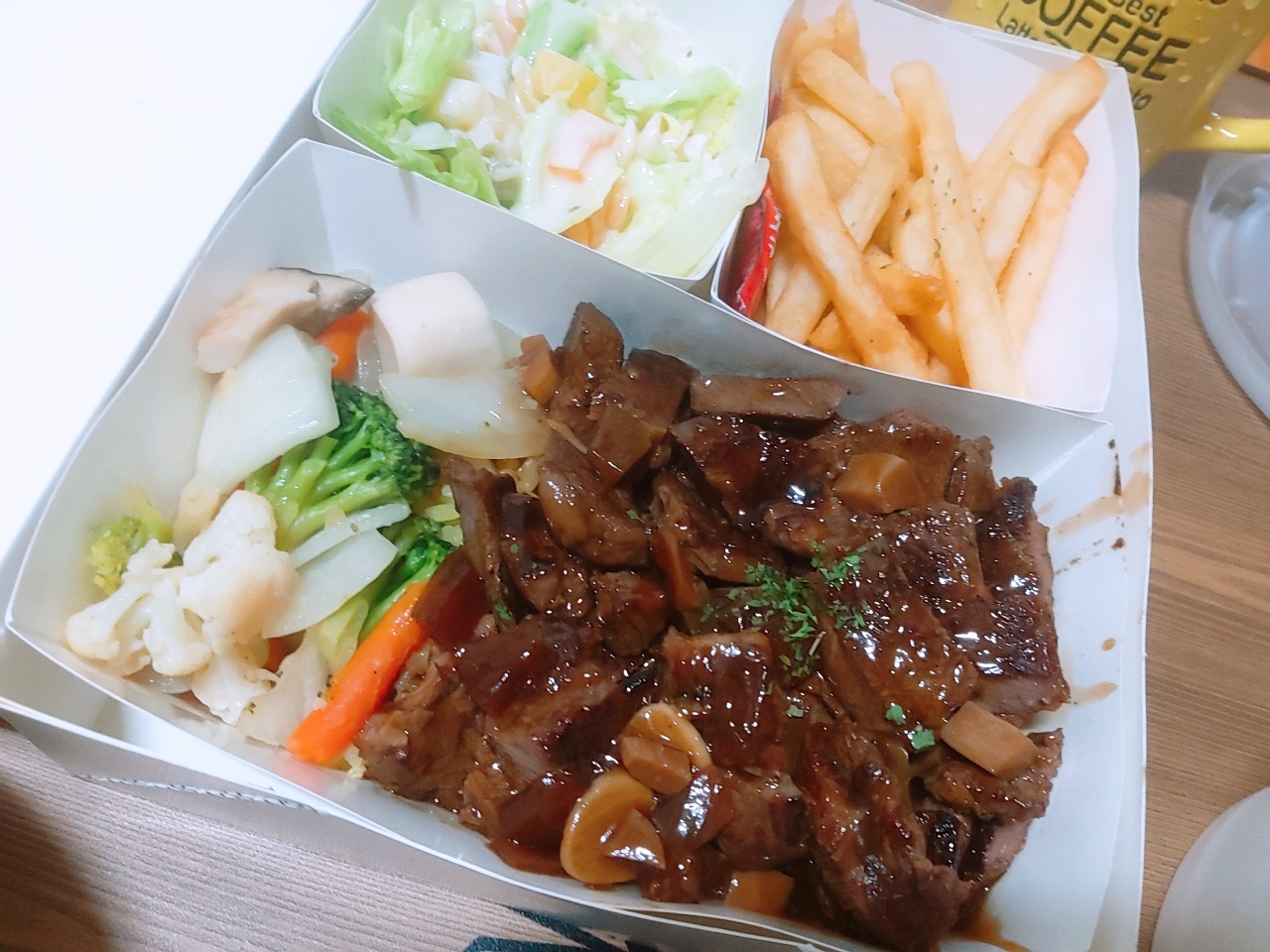  스탠딩 스테이크 standing steak 샐러드 고기 추가 배달의민족 후기