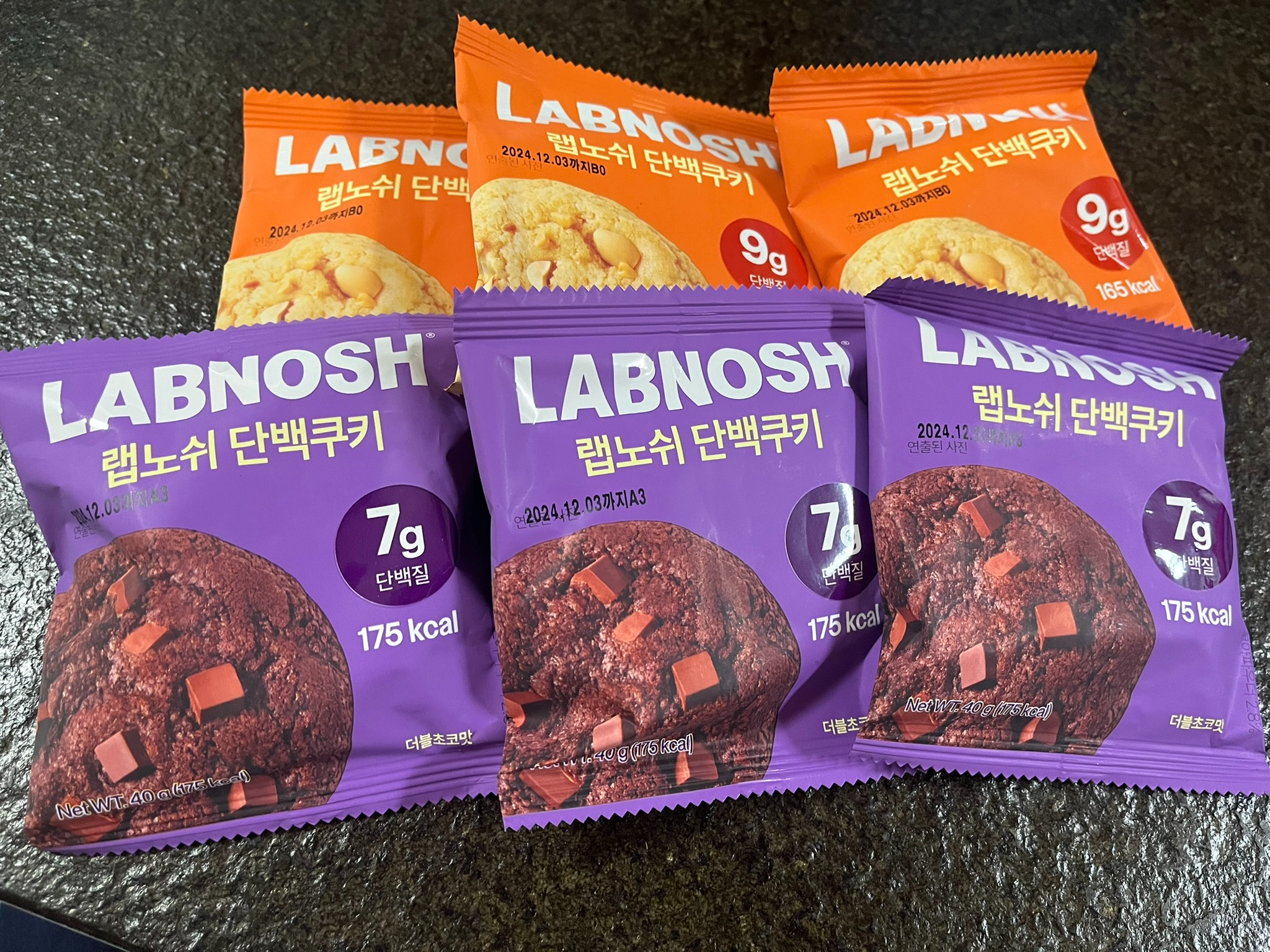 단백쿠키 더블초코&amp;#44; 피넛 버터 