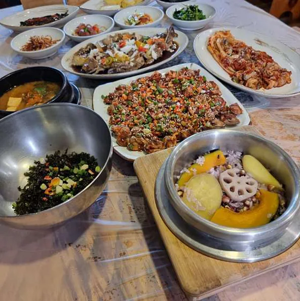 가마솥 양푼이 밥상