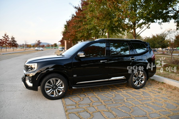 Majave the Master Platinum 7인승 실내가 압도적입니다. 8