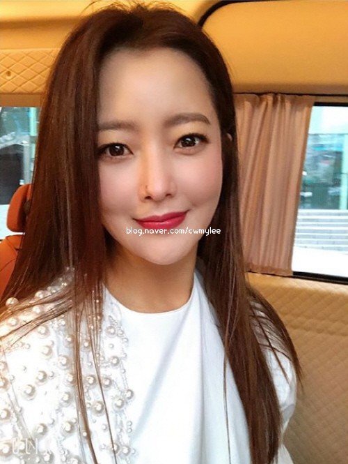 드라마 내일의 줄거리 배우 로운키 인스타 김희선 집의 위치 남편 박주영 나이 직업학력 프로필 혼혈 37