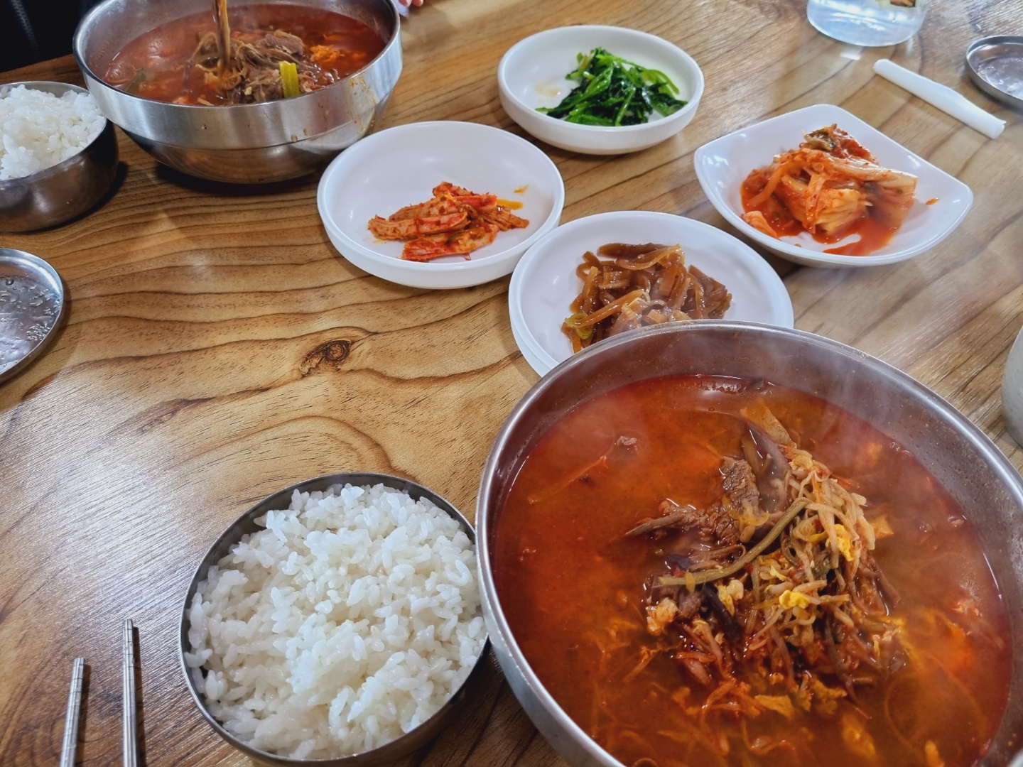  평택 오성 맛집, 점심으로 한 끼 하기 좋은 뜨끈한 육개장 맛집, 우정배밭 한우촌!