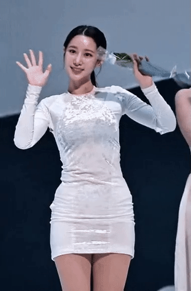 맨발의 조현 비율.gif