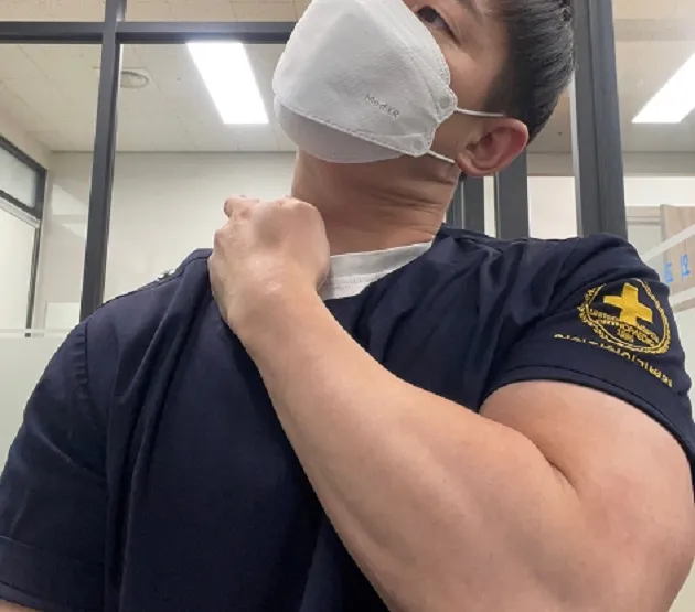 중사각근스트레칭2