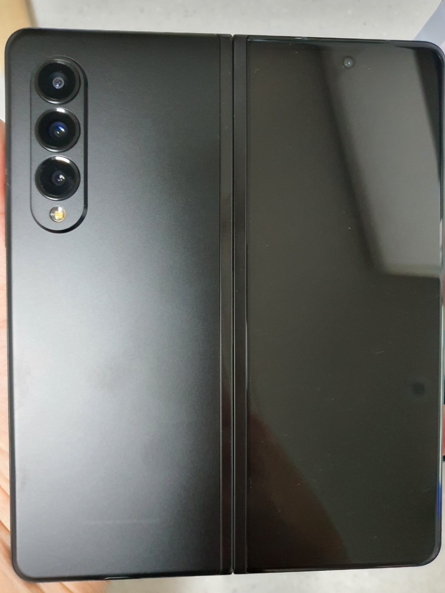 Z폴드3자급제 스펙 8