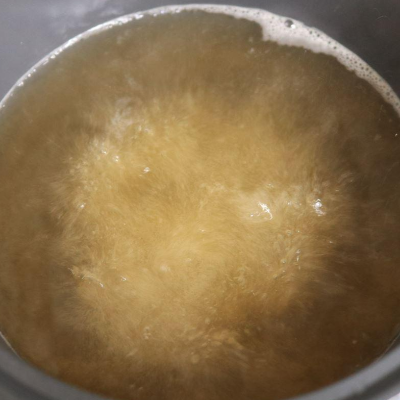 에머이 쌀국수 키트 육수 끓이기