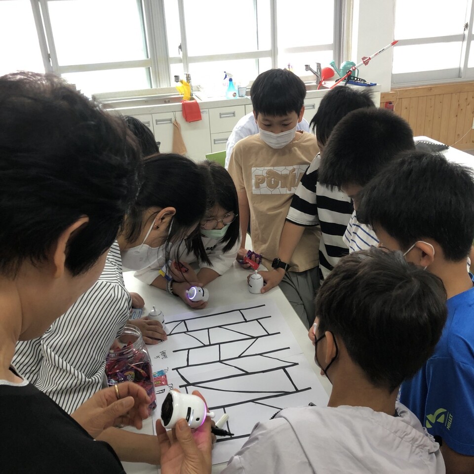 의신초등학교 이미지