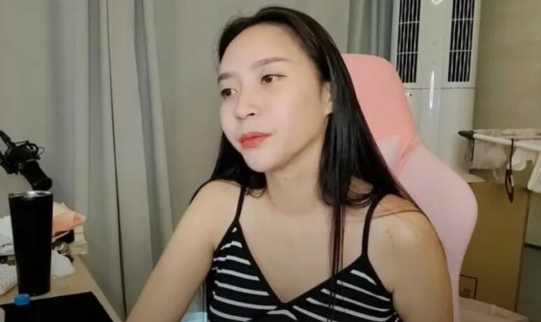  bj 감성여울 근황 냠냠짱짱 부천 유튜버 포크 피습 나이 인스타 프로필 임블리 자살 사건 조롱