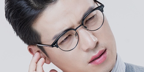  이명 원인 및 증상 귀에서 삐 소리 가 나요 이명에 좋은 음식 입니다.