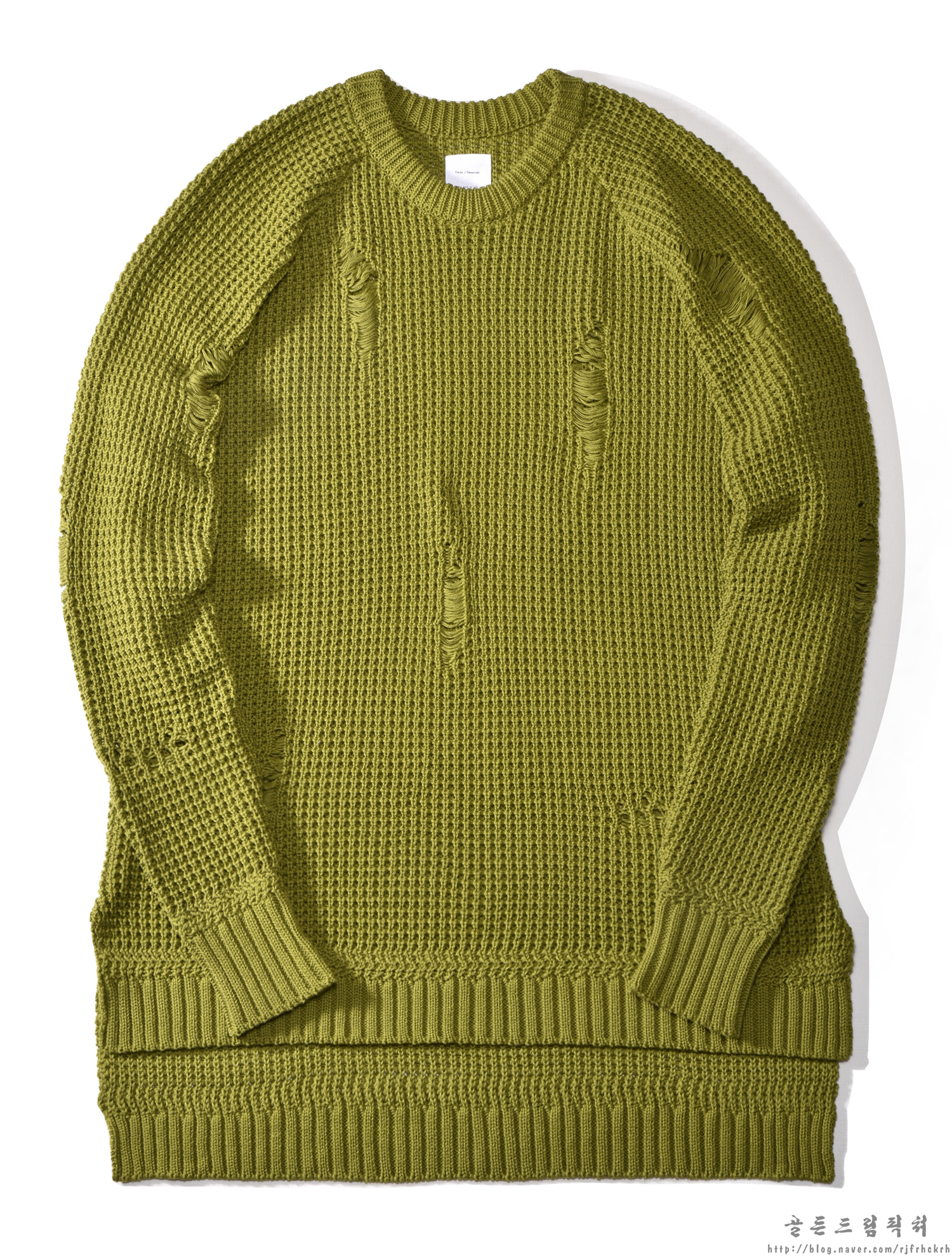 블랙.그린 니트 누끼사진 1