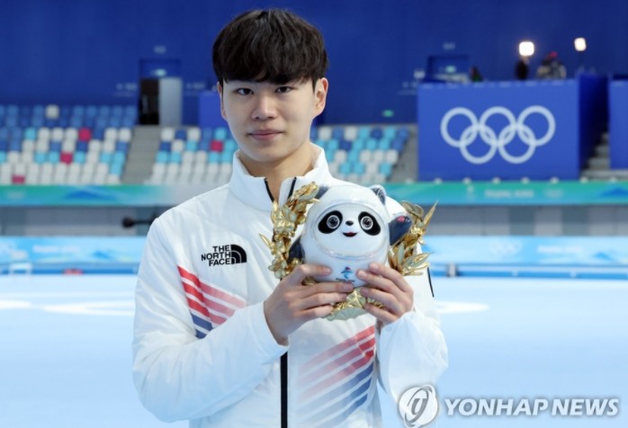  김민석 스피드 스케이팅 동메달 세계랭킹 기록