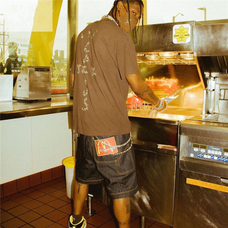  [TRAVIS SCOTT x MCDONALD'S] 트래비스 스캇 X 맥도날드 캑터스잭 반팔 티셔츠 (4 COLOR)