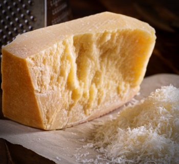 레지아노-치즈