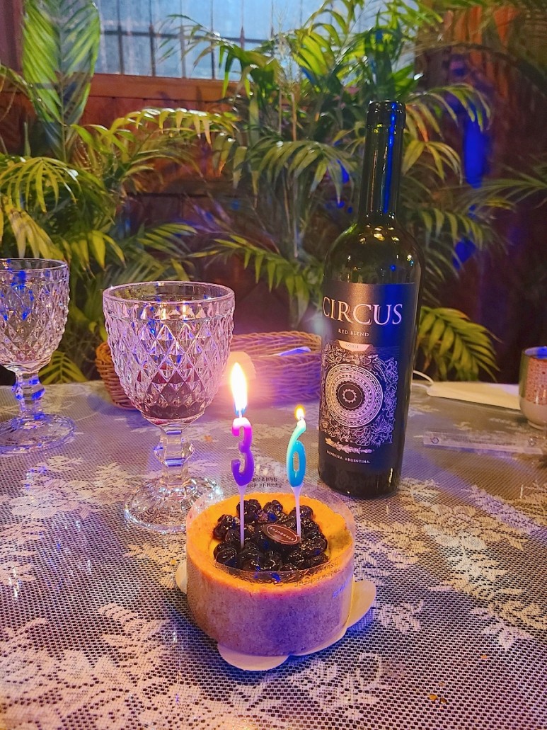 정각 공덕 경의선숲길 생일파티하기 좋은 24