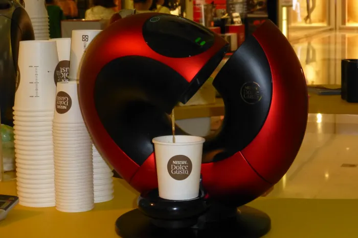 돌체구스토-커피-머신